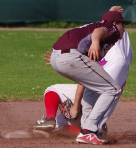 Szene aus der Baseball-Partie Hamburg Stealers gegen die Berlin Flamingos.