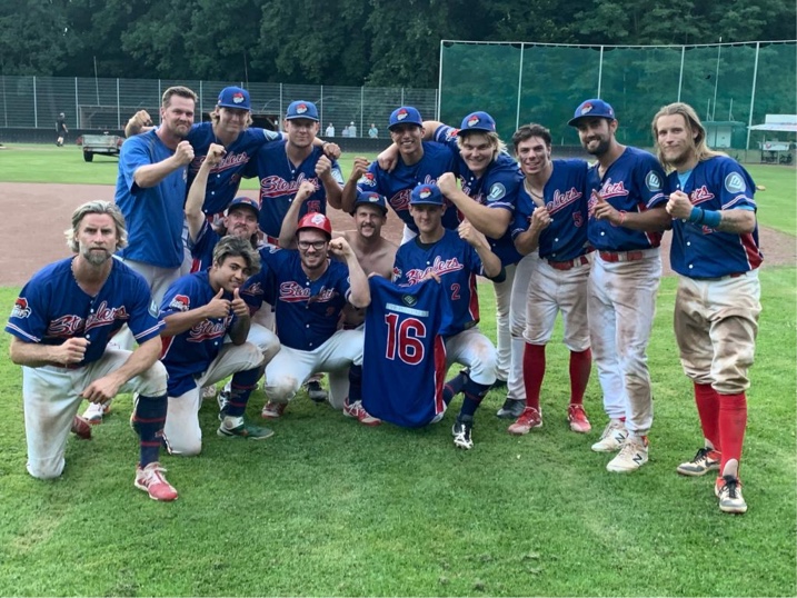 Hamburg Stealers I Daumen drücken für #16 Sohn von Michael Kujoth